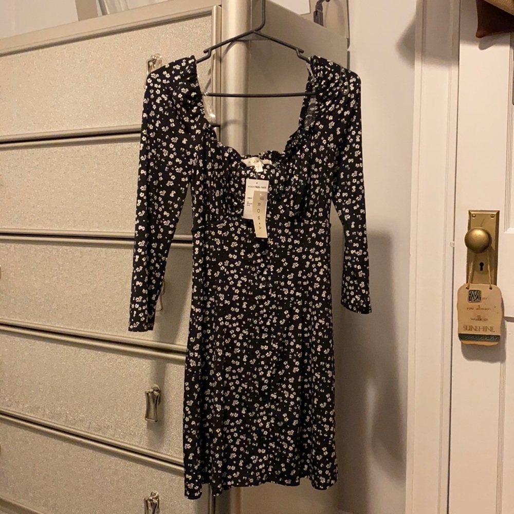 Row A floral print dress-never been worn!